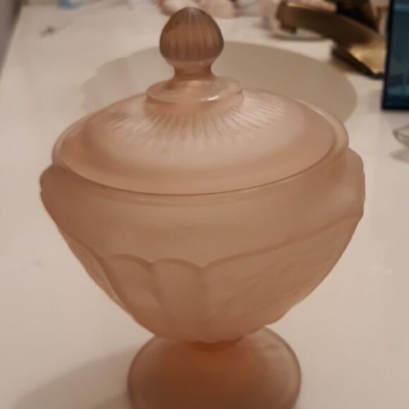Lidded Glass Candy Dish - Picture 1 of 3